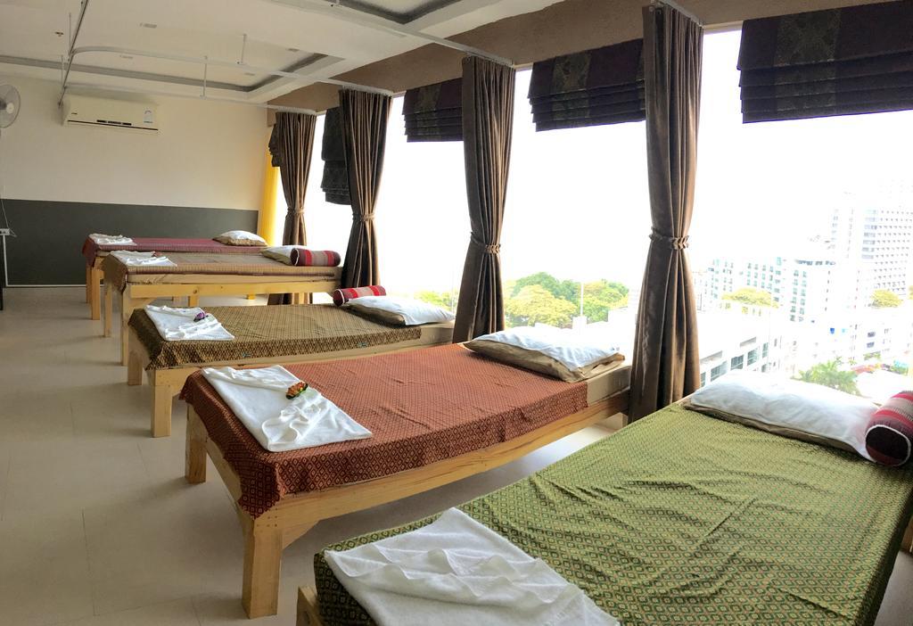 Cosy Beach View Condominium Pattaya Bagian luar foto