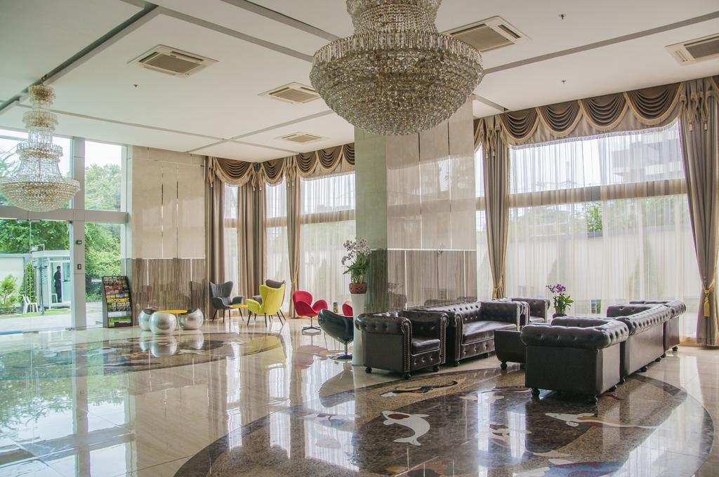 Cosy Beach View Condominium Pattaya Bagian luar foto